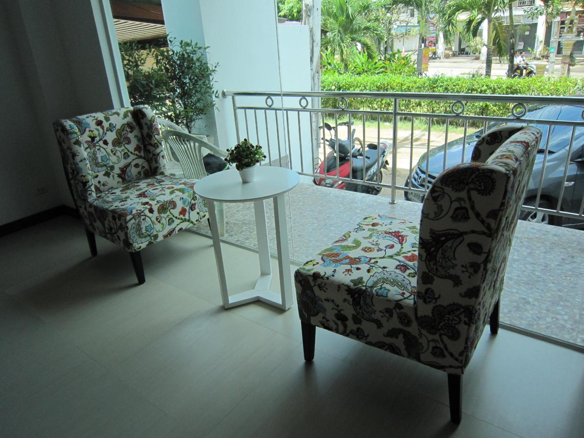 White Cat Hotel Khao Lak Extérieur photo